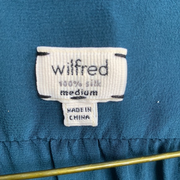 Wilfred teal 100% silk blouse. - Picture 3 of 3